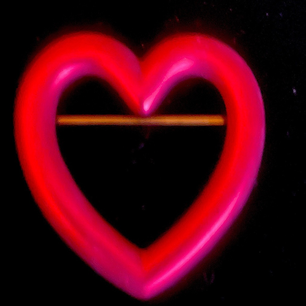 Red Metal Heart Pin Brooch